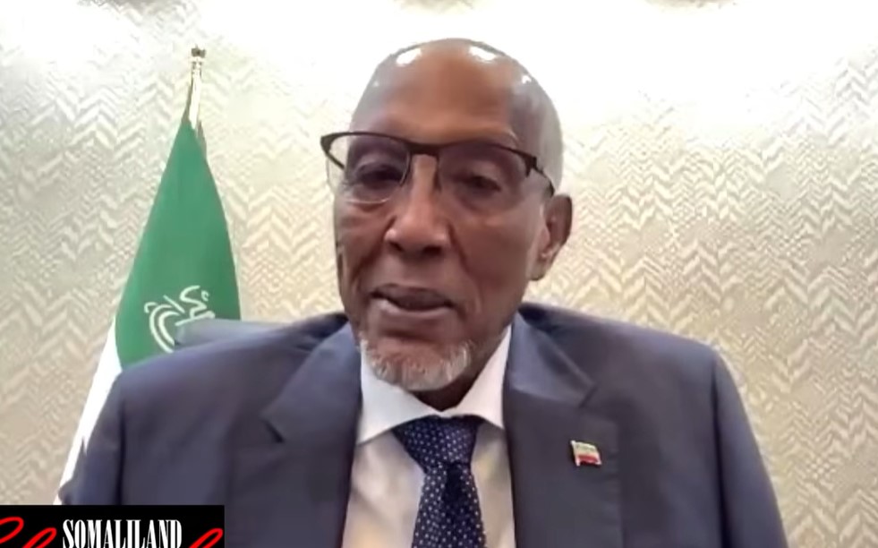 Waraysigii ugu horeeyey ee lala yesho intuu xilka ka maqnaa madaxweyene hore Muse Biixi iyo Waxyabaha uu kaga hadlay