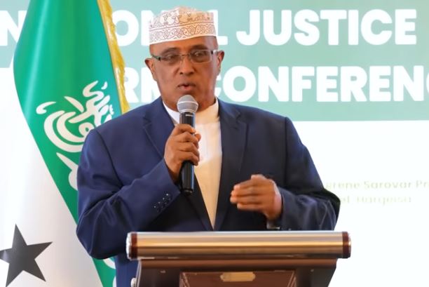 DAAWO: Sh. Dirir oo ka qaybgalay shirweynaha caddaalada jsl