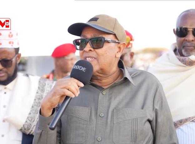 Madaxweyne Cirro oo garsoorka faray in tallaabo laga qaado ninka caruurta gubay.