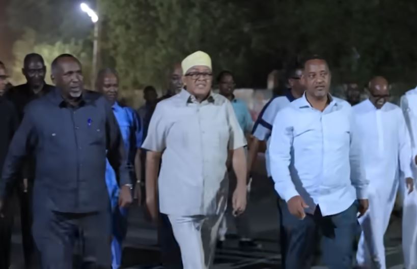 Madaxweynaha JSL oo la caweeyey bulshada magaalada Berbera.