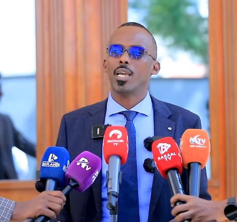 Siyaasi Maxamed Cali Daarood oo sheegay in xukuumaddu ku fashinlantay …..?