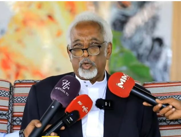 Daawo: Siyaasi Cali Warancadde oo kahadlay safar la sheegay inu xasan sheekh ku imanayo Laascanood