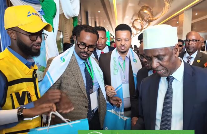 Shirkadaha Dahabshiil Group ayaa door muuqda ka qaatay Shirweynaha Horumarinta Ganacsatada yaryar