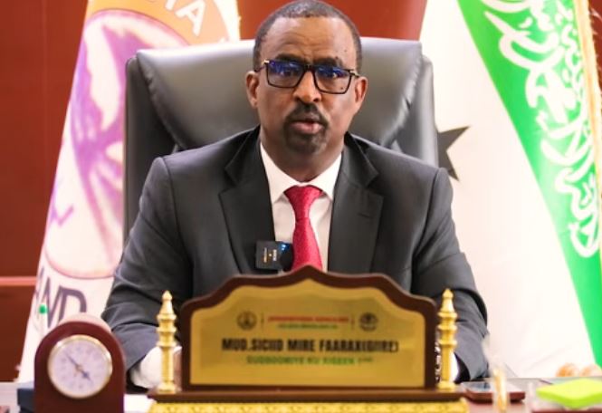 kusimaha Guddomiyaha Golaha Wakiillada JSL oo hambalyo u diray Guddoomiyaha Baarlamaanka Itoobiya