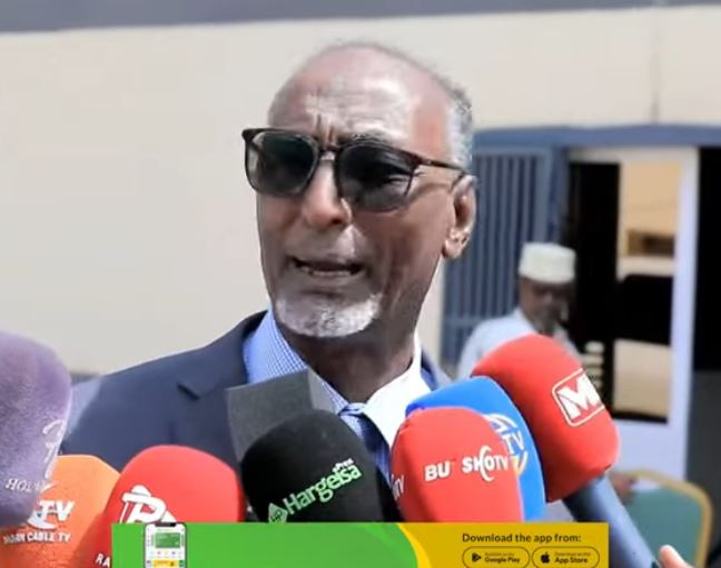 Golaha Guurtida oo u yeedhay Wasiirka Arrimaha Gudaha iyo Amniga