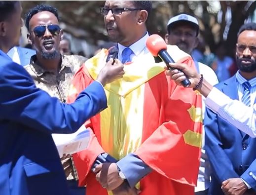 Wasiirka Warfaafinta oo la weydiiyey sababta ay u diideen shirka saxaafadda ee Borama ka dhacaya
