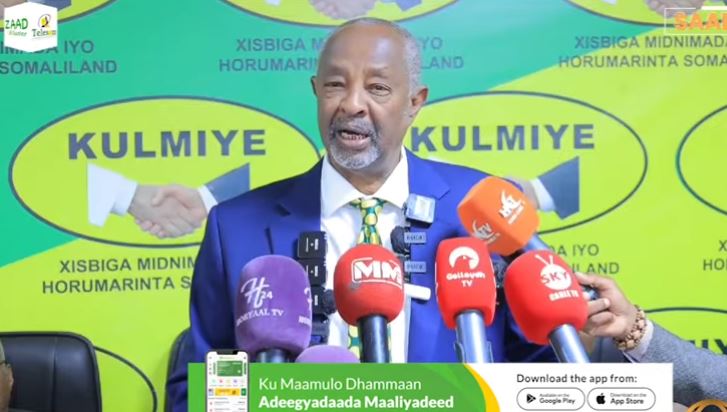 Daawo: Gud Maxmed Kaahin oo ka jawaabay hadaladii muuse biixi