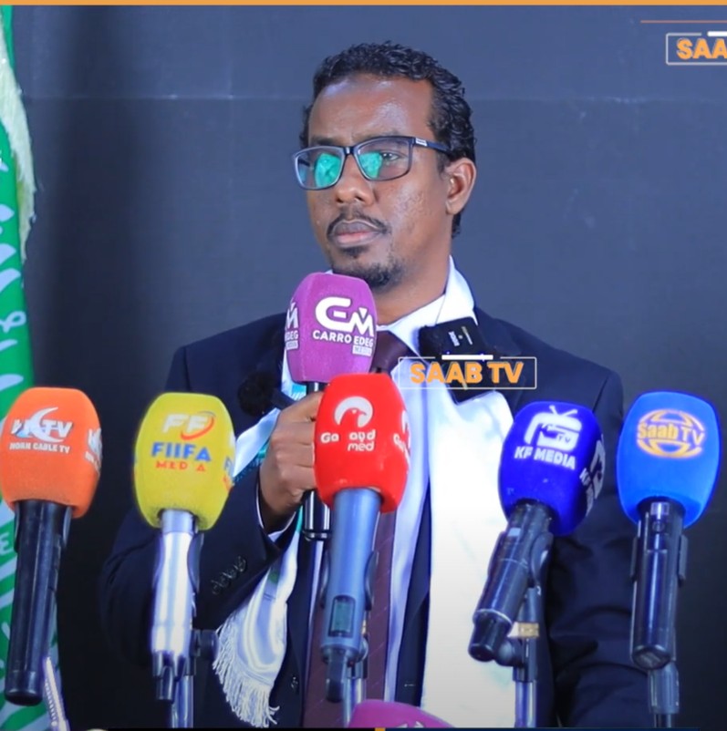 Daaw "Telesom waxa keliya oo ka shaqaale badan Dawladda" Mustafe Aadan