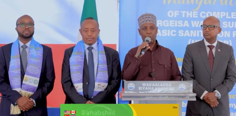 Madaxweyne kuxigeenka jsl oo wakaalada iyo wasarada biyaha ku booriyey inay dadka ka baahi tiraan biyaha