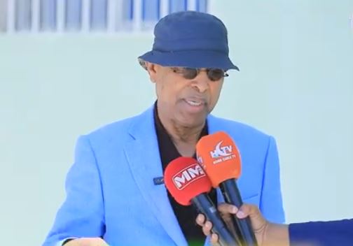 Daawo: Proff Samatar oo Hadda hadlay.