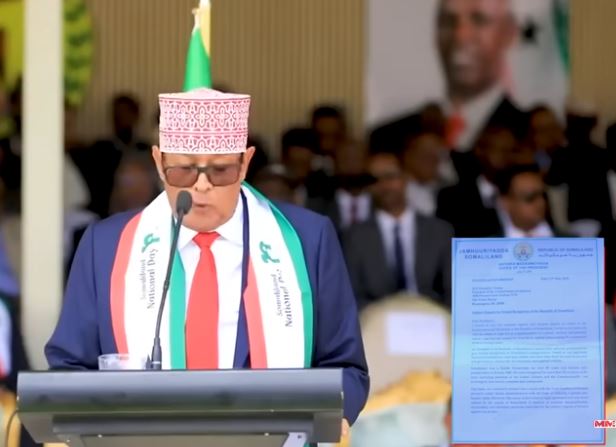 Madaxweyne Cirro oo 193 waddan u diray Dhambaallada Codsiga Aqoonsiga Somaliland. Madaxweyne Cirro oo 193 waddan u diray Dhambaallada Codsiga Aqoonsiga Somaliland.