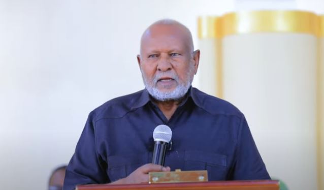 "Madaxweyne Shaqo wanaagsan ayaad soo qabatay ..." Gudoomiyaha Guurtida