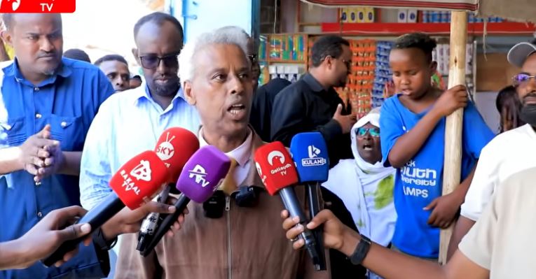 Xildhibaano Booqday WAAHEEN oo dhaliilay mudanayaal ay golaha wada joogaan