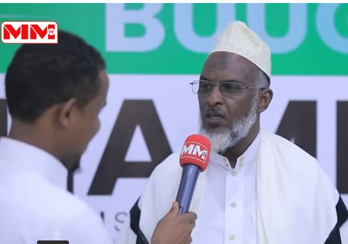 "Waan dhammeeyey Qur'aanka, suuradee kuu akhriyaa" Taliye hore Dabagale