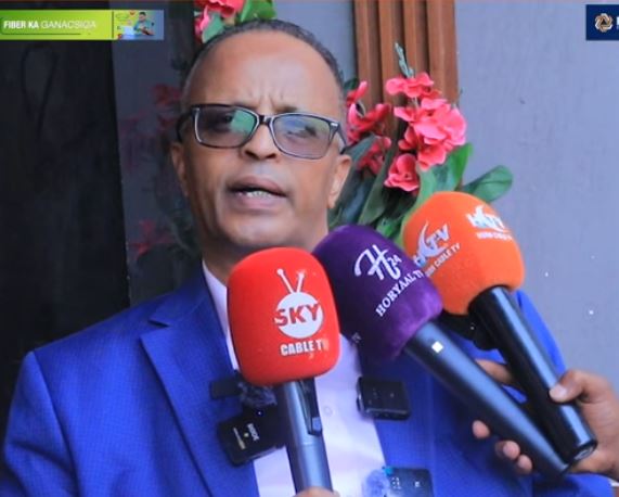 Daawo: Rashiid Gaaruf oo ka tirsan xisbiga kulmiye oo dhaliilay dib u dhigista shirweynaha xisbiga