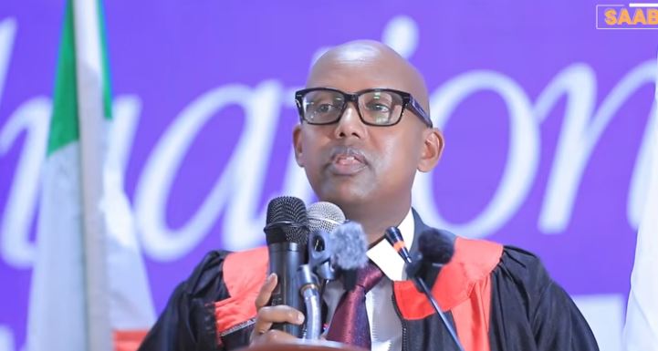 Qalinjebintii Jamacada Burco iyo Kelmadii reer Burco ka farxisay ee Wasiirka Madaxtooyadu jeediyey