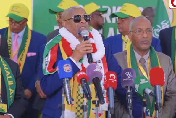 Nuxurka Khudbadii Murashax Maxmed Kaahin ka jeediyey Shirkii Golaha Dhexe ee lagu doortay
