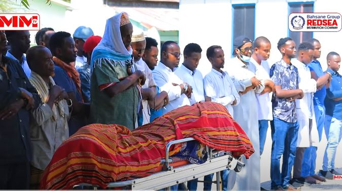 Degdeg: Waxa Goor dhoweyd Muqdisho lagu aasay AHUN Wariye Maxamed Abuukar Dabaashe oo ku geeriyooday qaraxii shalay Muqdisho ka dhacay