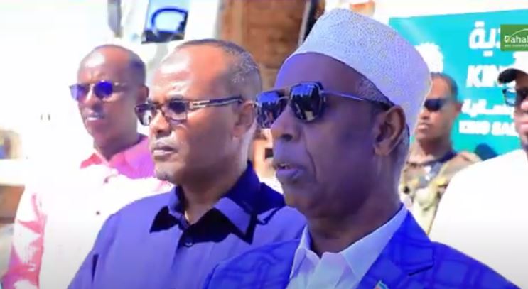 Daawo: Madaxweyne ku xigeenka oo dhagax dhigey sadex ceel biyood Magaalada ceerigaabo.