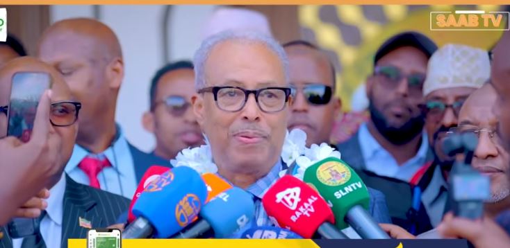 Wasiir Hore Cadaaani oo hargeysa lagu soo dhoweeyey